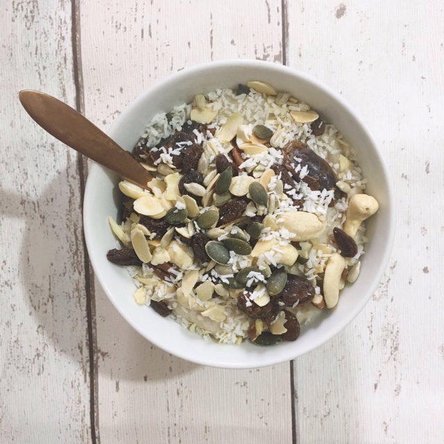 Plant based - oats, raisins, seeds and nuts